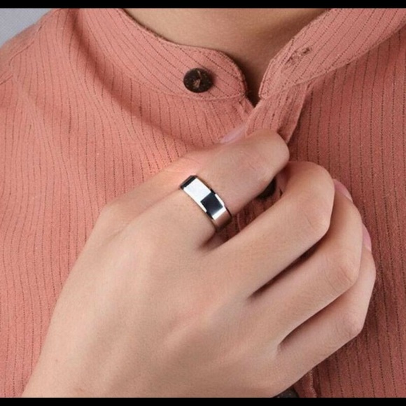 Men's 8mm Stainless Titanium Steel Band - Picture 4 of 4